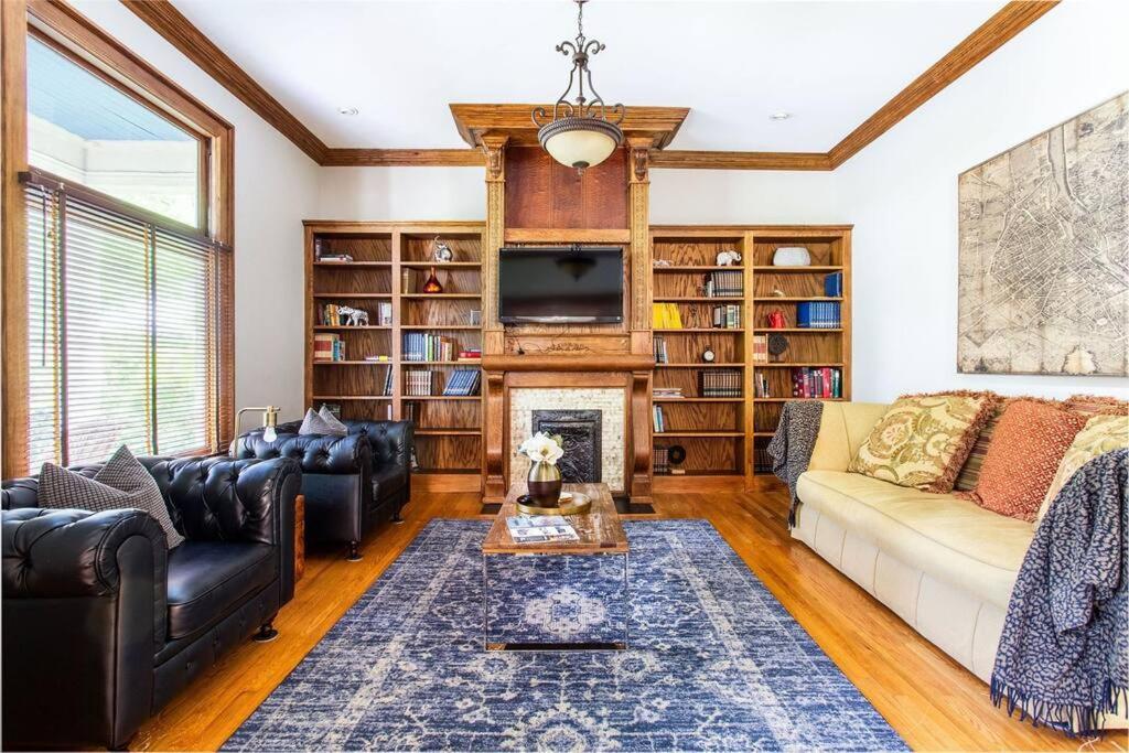 Prime Location In 12south, Walkable To Shopping & Dining Holiday home *